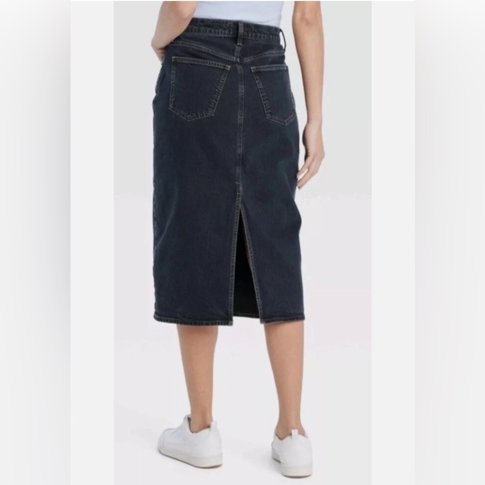 NWOT Women's High-Rise
Denim Midi Skirt -
Universal Thread™ Black
Wash 14 - Picture 3 of 10